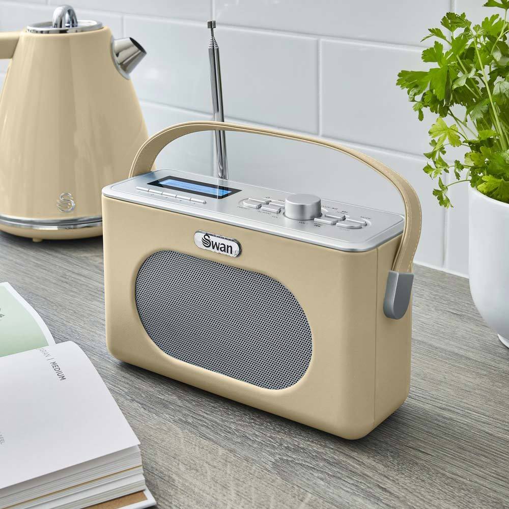 Swan draagbare retro radio DAB+ bluetooth creme