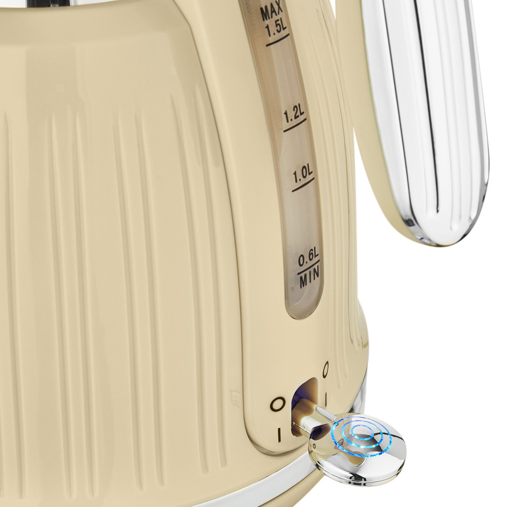 Swan retro waterkoker 1.5 liter creme