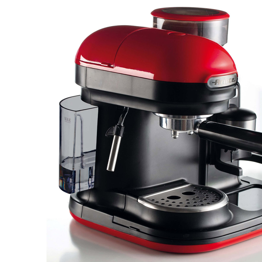 Espresso machine met geïntegreerde koffiemolen