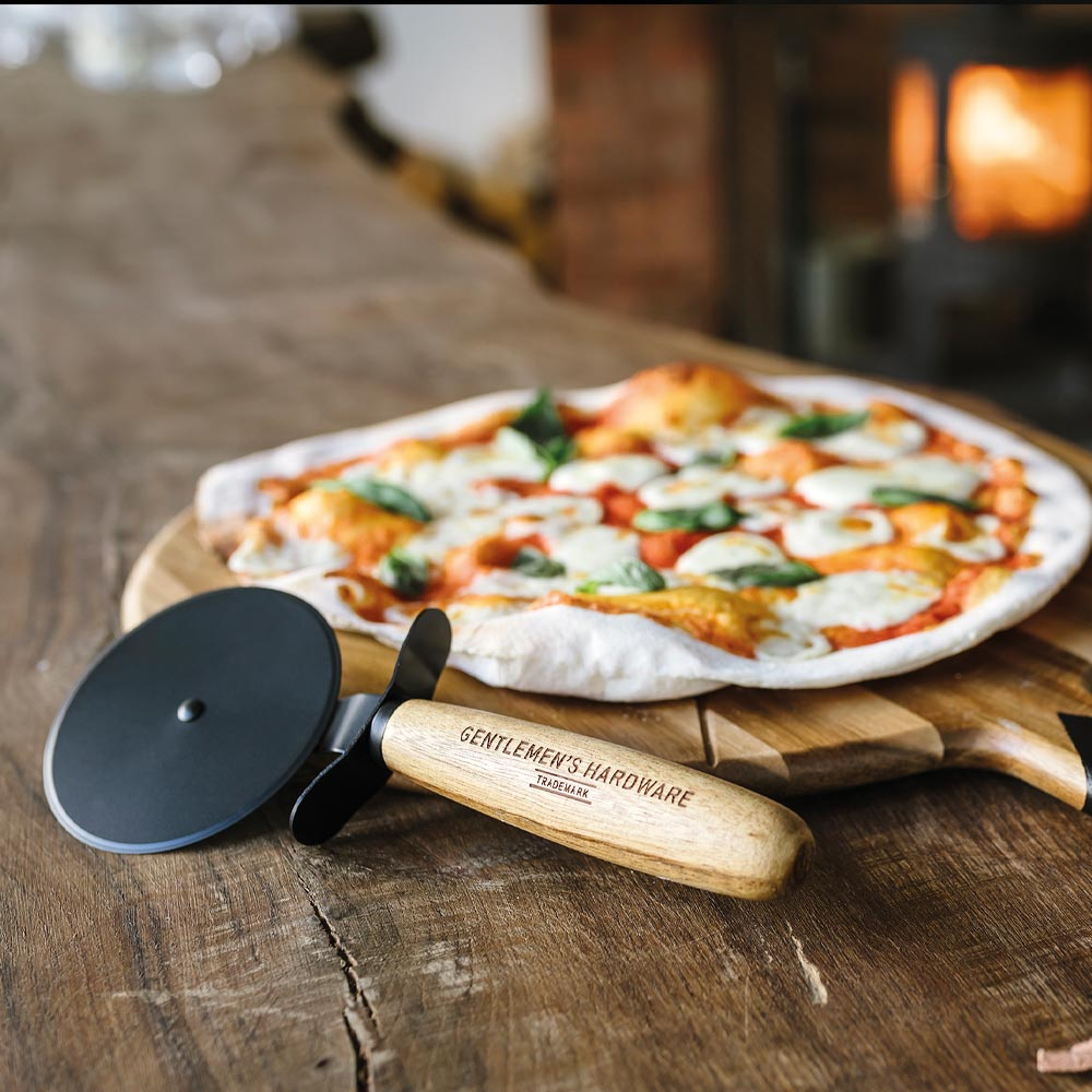 Gentlemen's Hardware Retro Pizzasnijder & Serveerplank