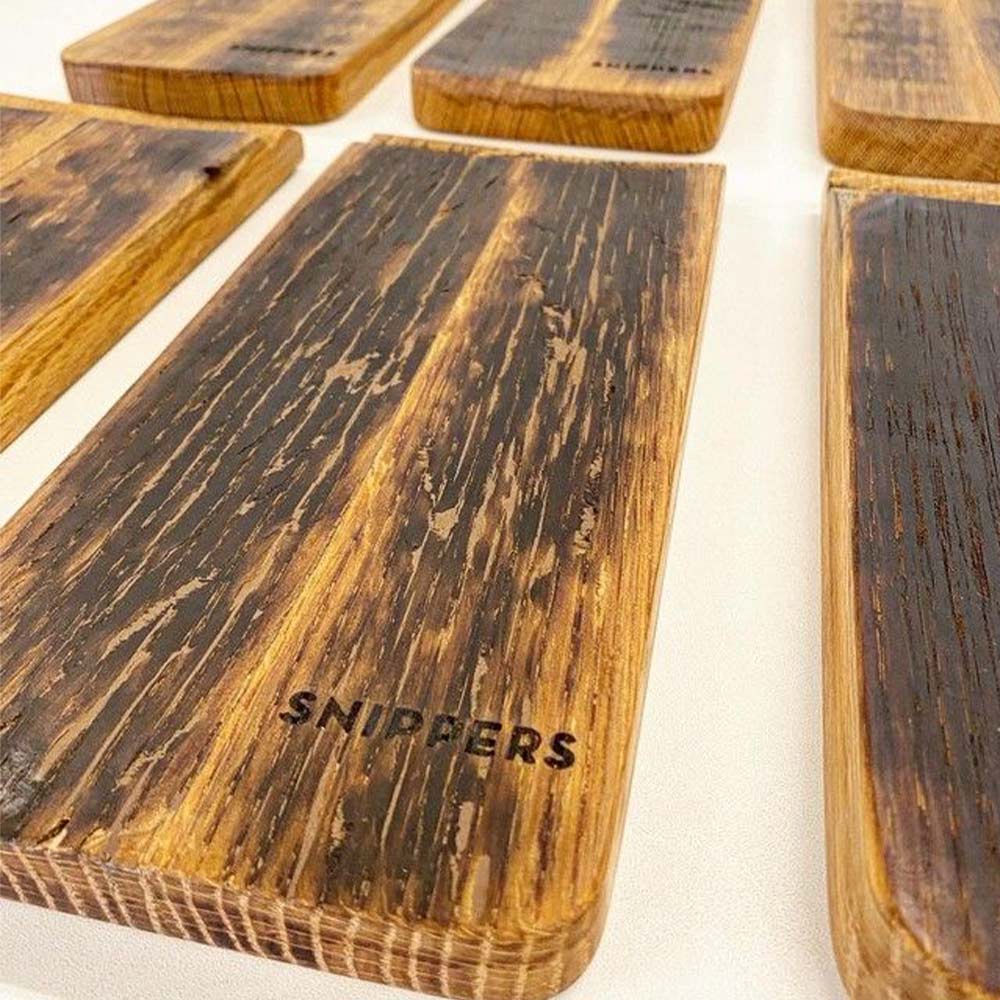 Snippers serving board whisky small - serveerplank van eikenhout