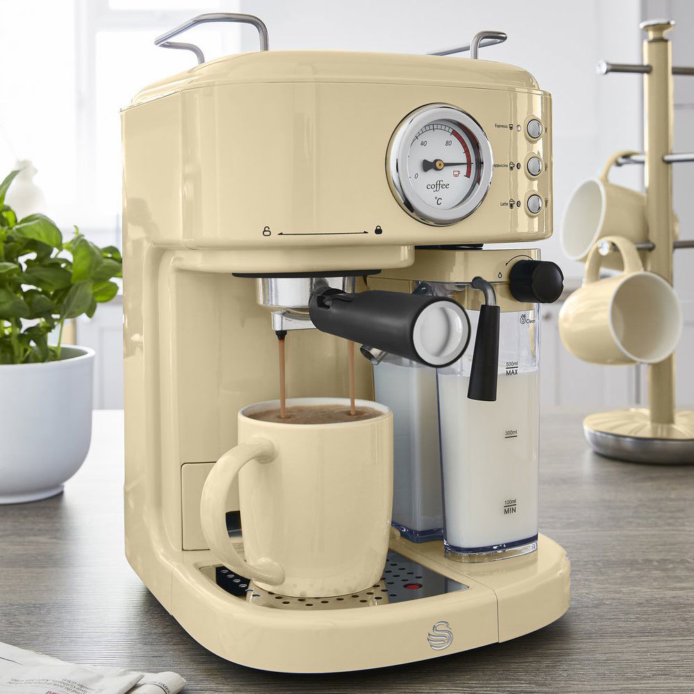 Swan one-touch retro espressomachine creme