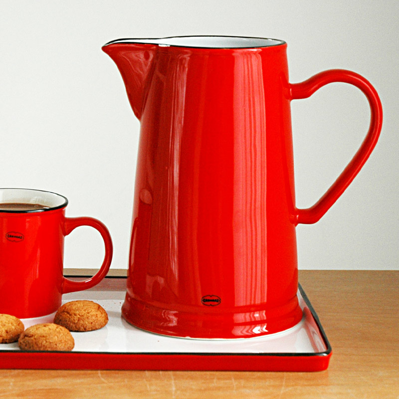 Retro waterkan 1.6 L vintage scarlet red