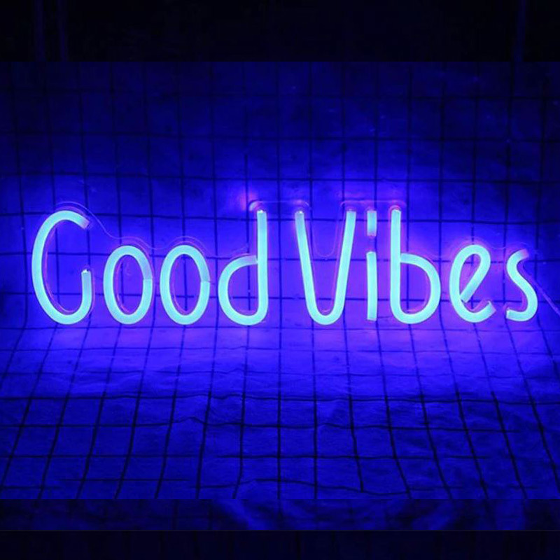Retro neon verlichting Good Vibes - blauw
