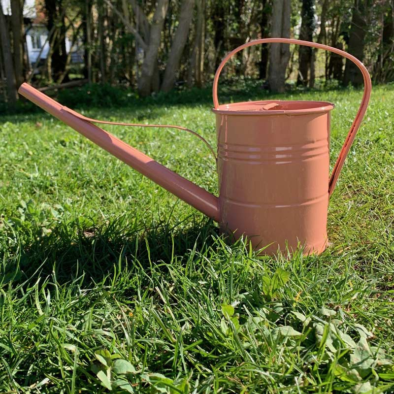 Retro gieter 1.5 liter terracotta rose