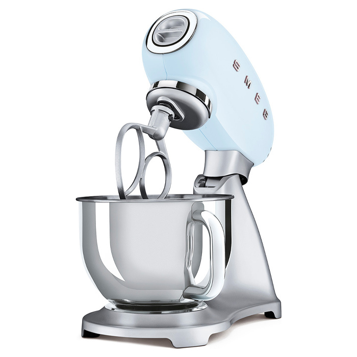 Retro keukenmachine lichtblauw