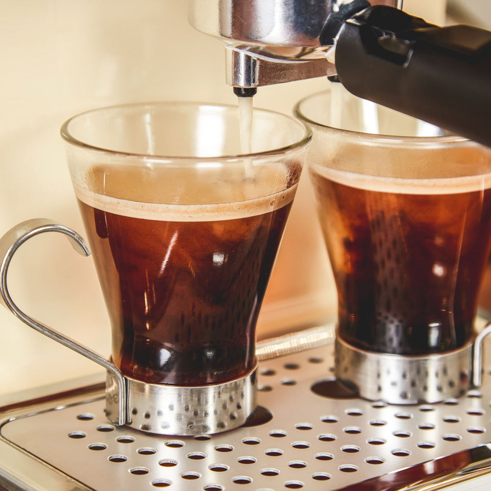 Retro espressomachine creme